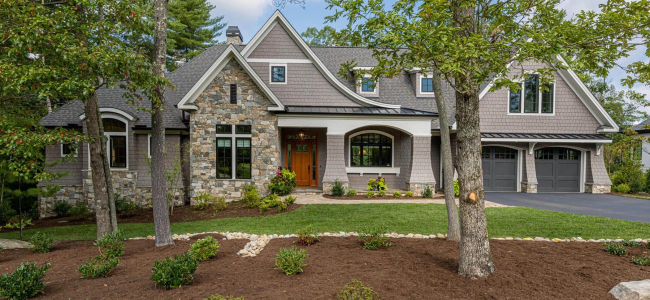 42 Fairsted Dr Asheville NC-large-001-009-Image1-1500x1000-72dpi (1)